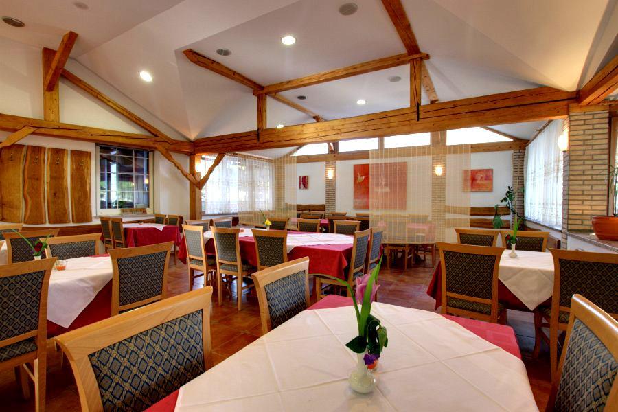 Guesthouse Zorko Gostilna Domen Smarjeske Toplice Ngoại thất bức ảnh