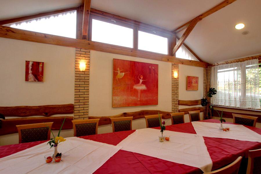 Guesthouse Zorko Gostilna Domen Smarjeske Toplice Ngoại thất bức ảnh