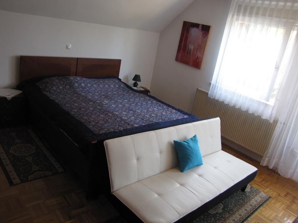 Guesthouse Zorko Gostilna Domen Smarjeske Toplice Ngoại thất bức ảnh