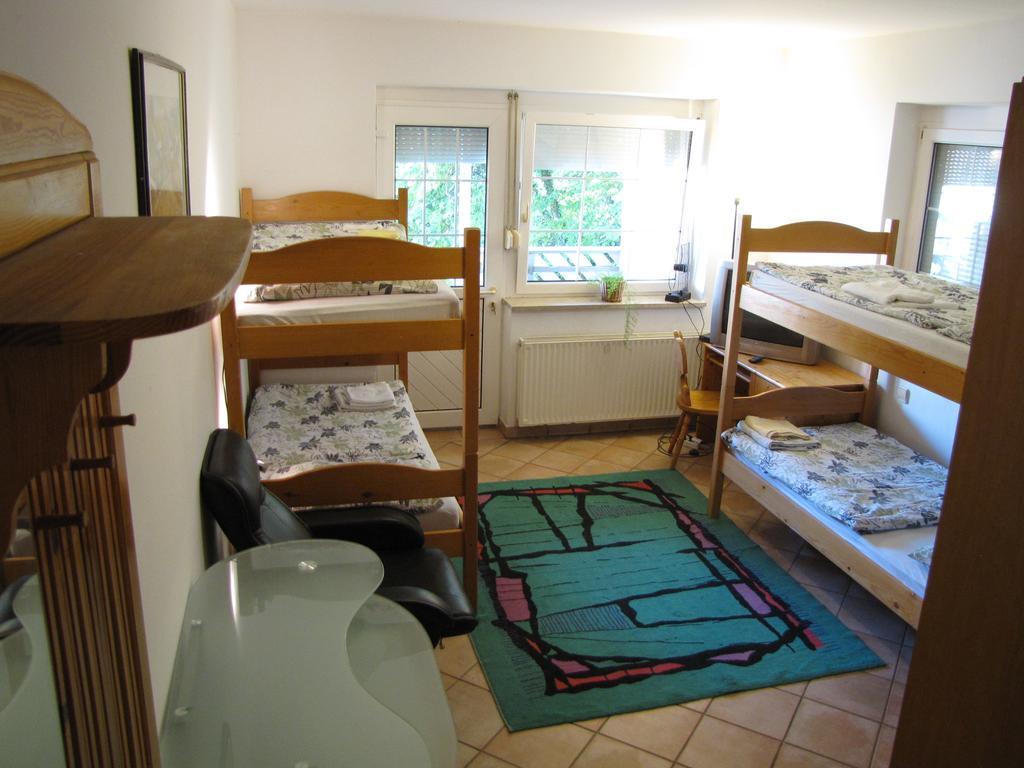 Guesthouse Zorko Gostilna Domen Smarjeske Toplice Ngoại thất bức ảnh