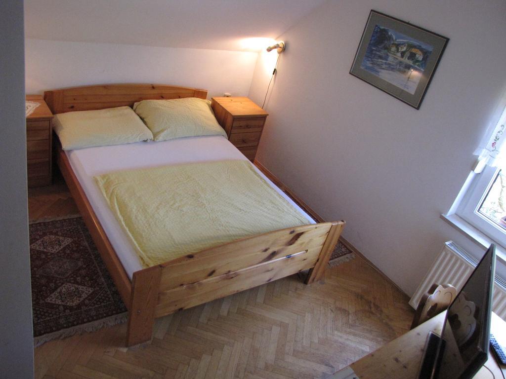Guesthouse Zorko Gostilna Domen Smarjeske Toplice Ngoại thất bức ảnh